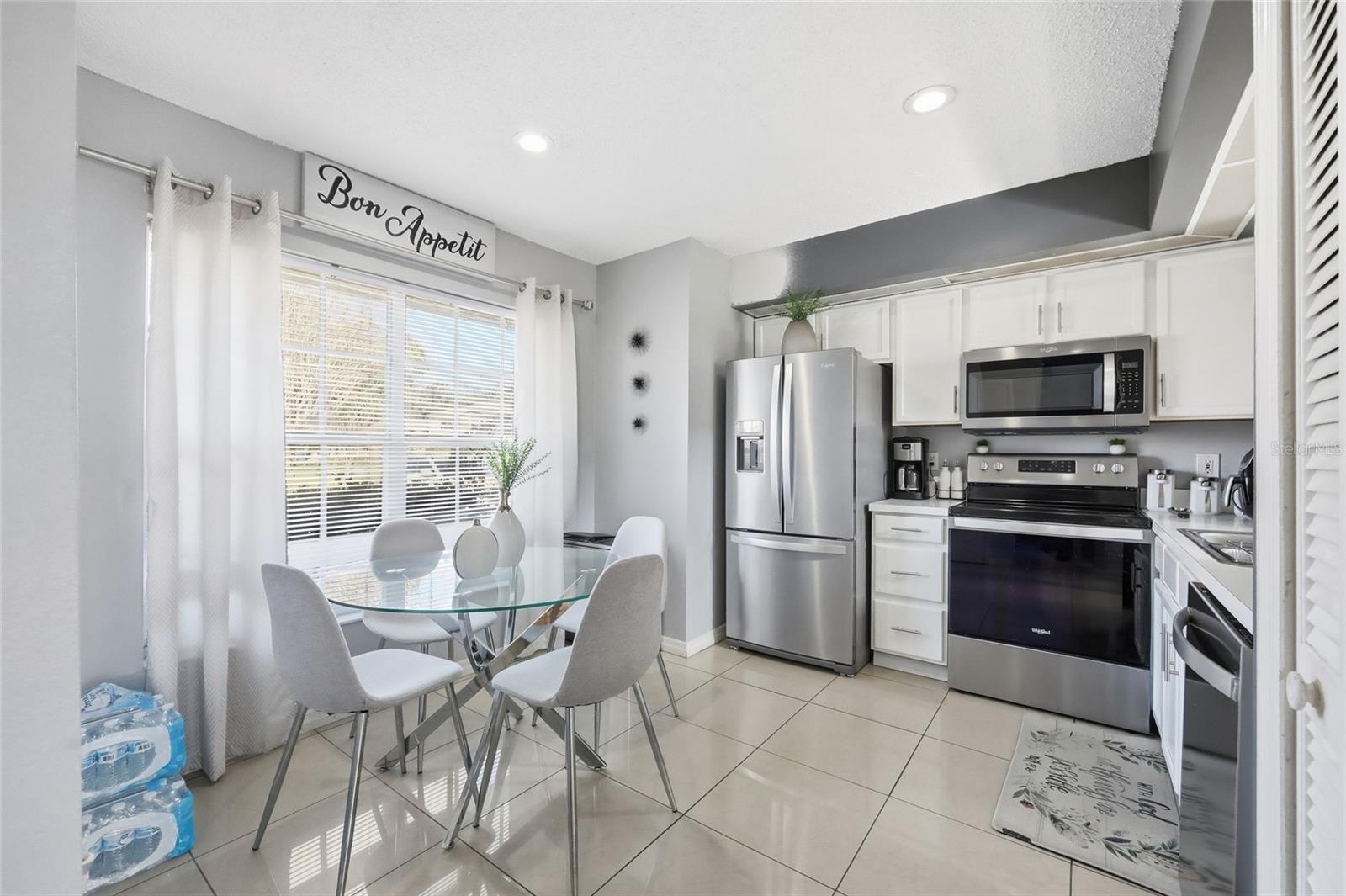 Image 6 of 36 For 1232 Barefoot Bay Drive