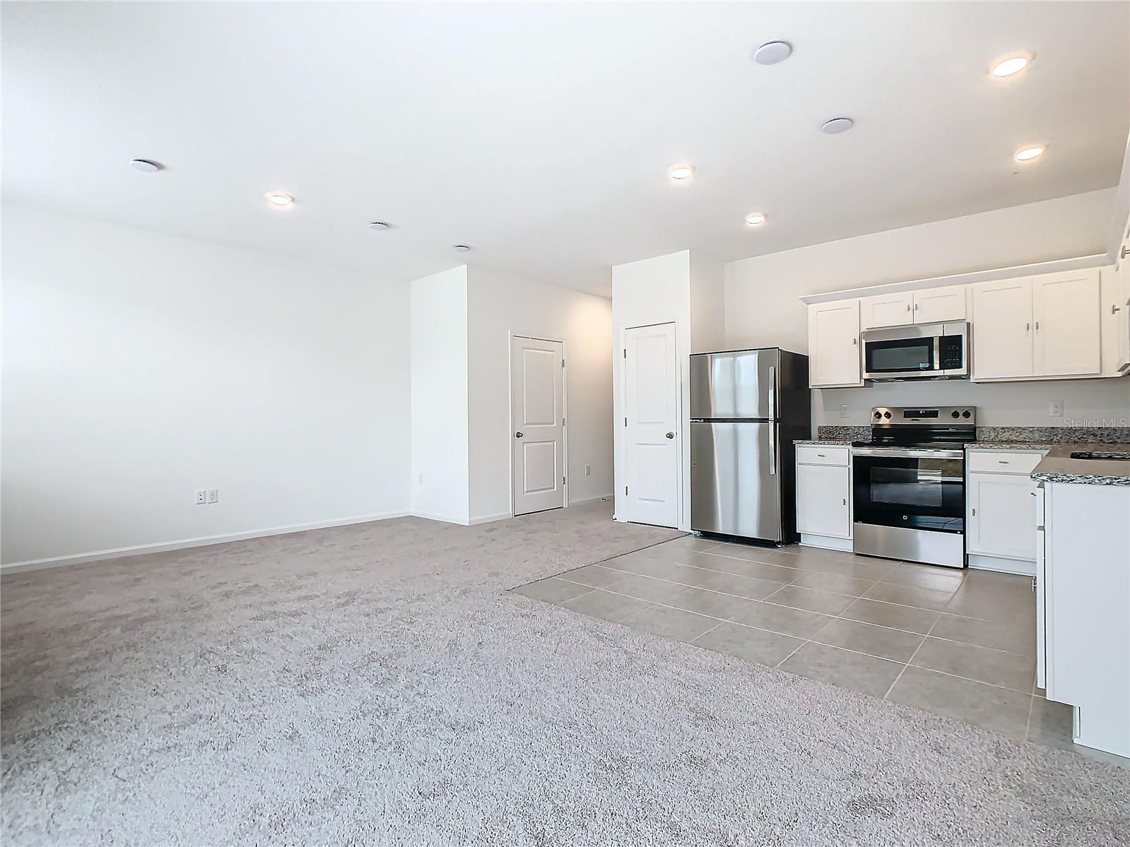 Image 13 of 57 For 3270 Vesara  