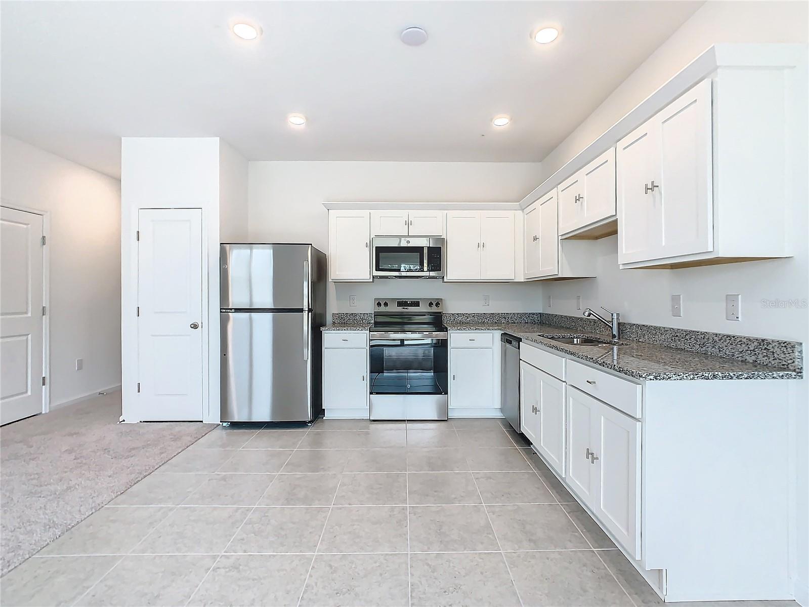 Image 15 of 57 For 3270 Vesara  