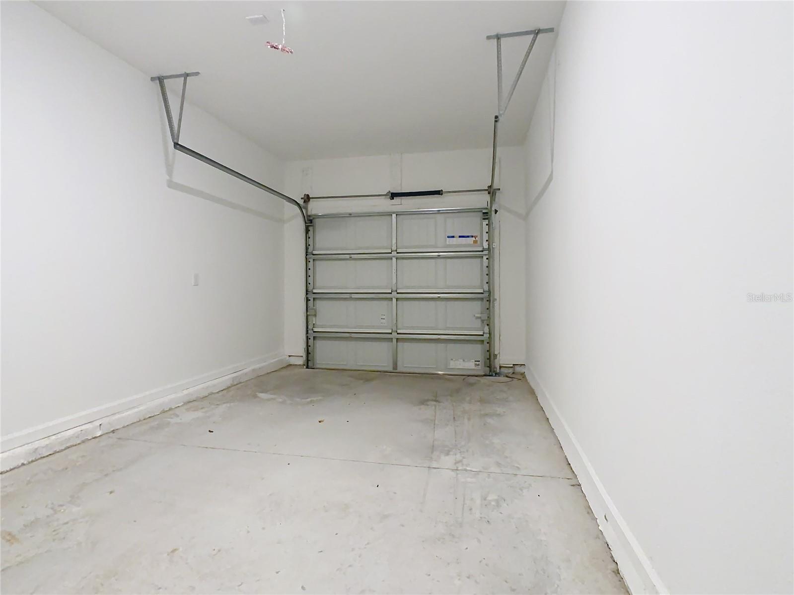 Image 46 of 57 For 3270 Vesara  