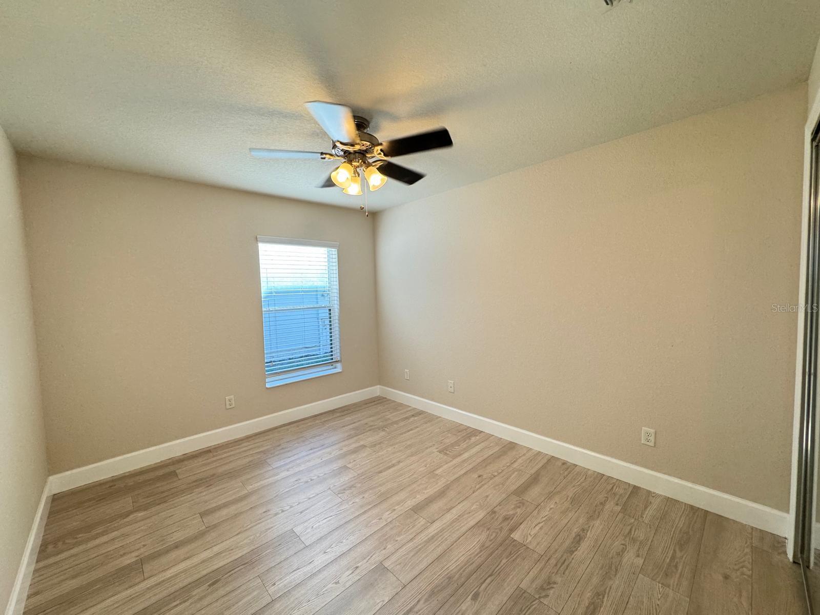 Image 10 of 20 For 1268 Toluke Point