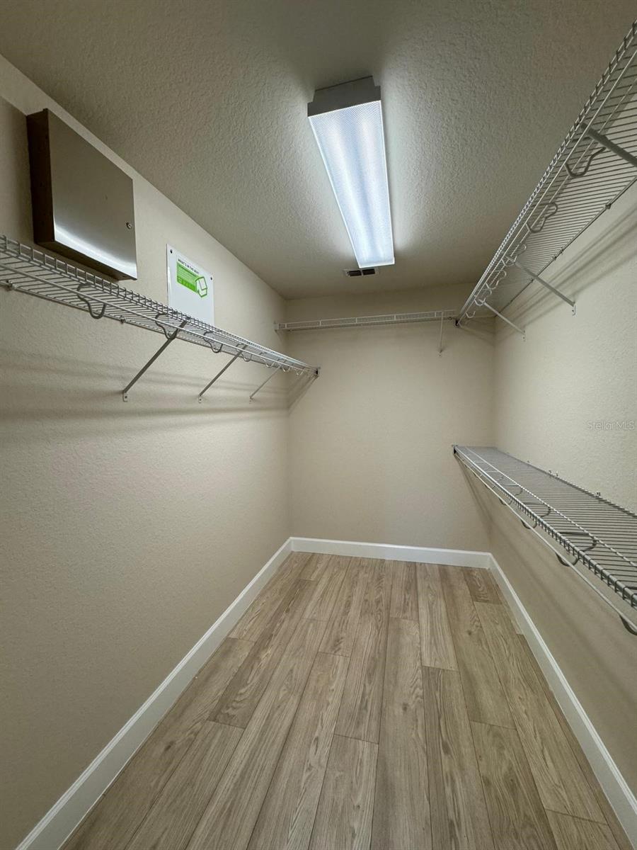 Image 9 of 20 For 1268 Toluke Point