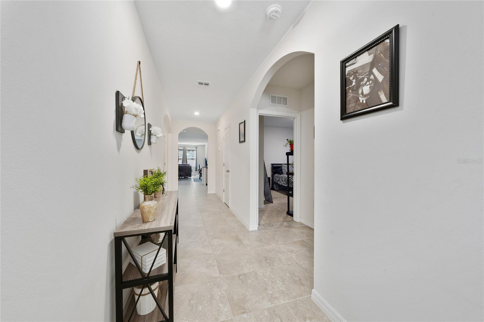 Image 8 of 34 For 808 Baylor Drive