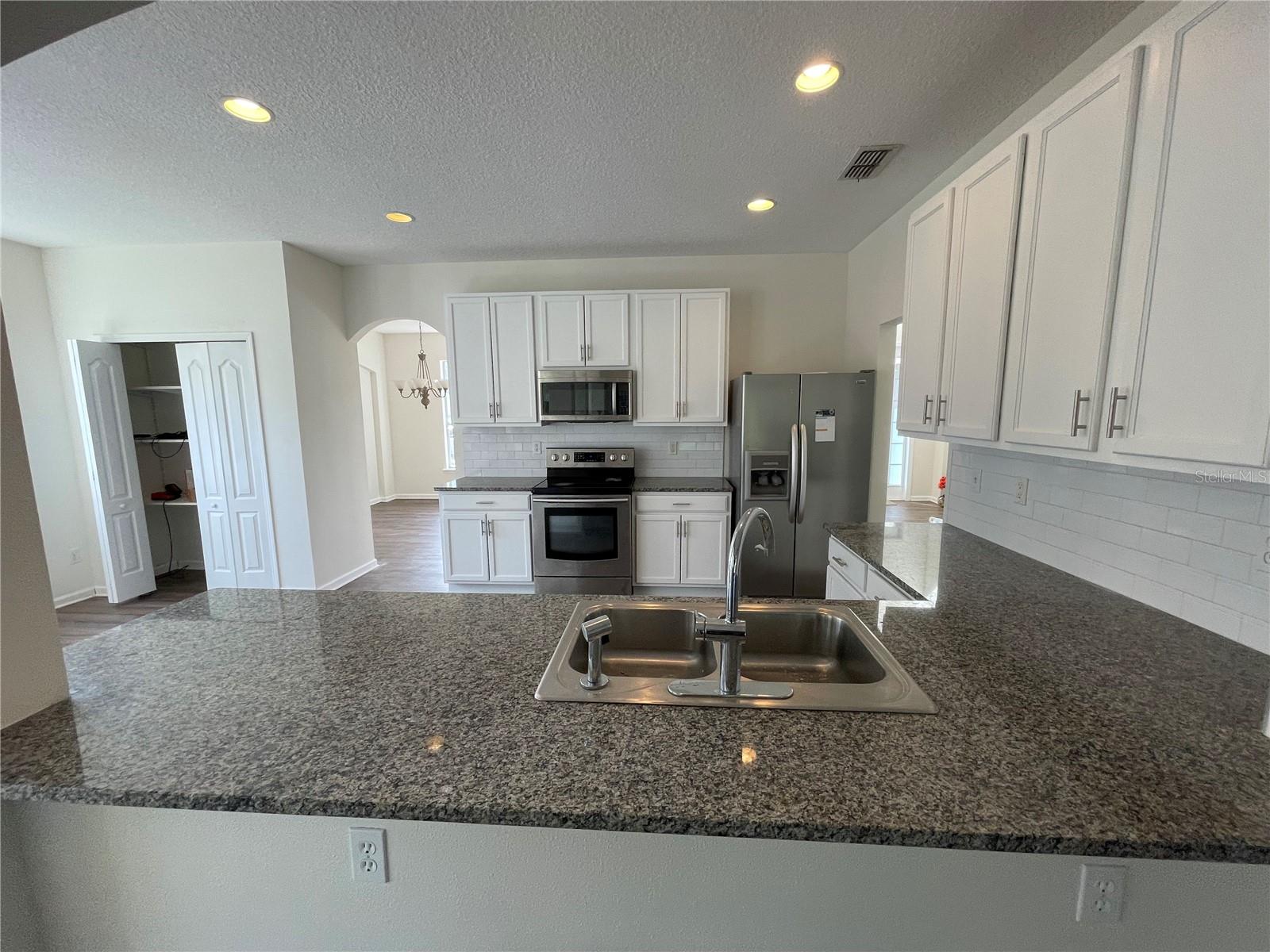 Image 10 of 39 For 1311 Brandon Drive