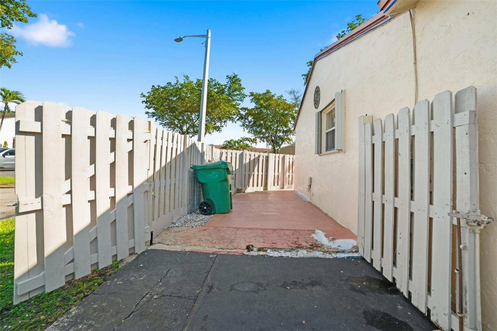 Image 30 of 37 For 8300 193rd Lane