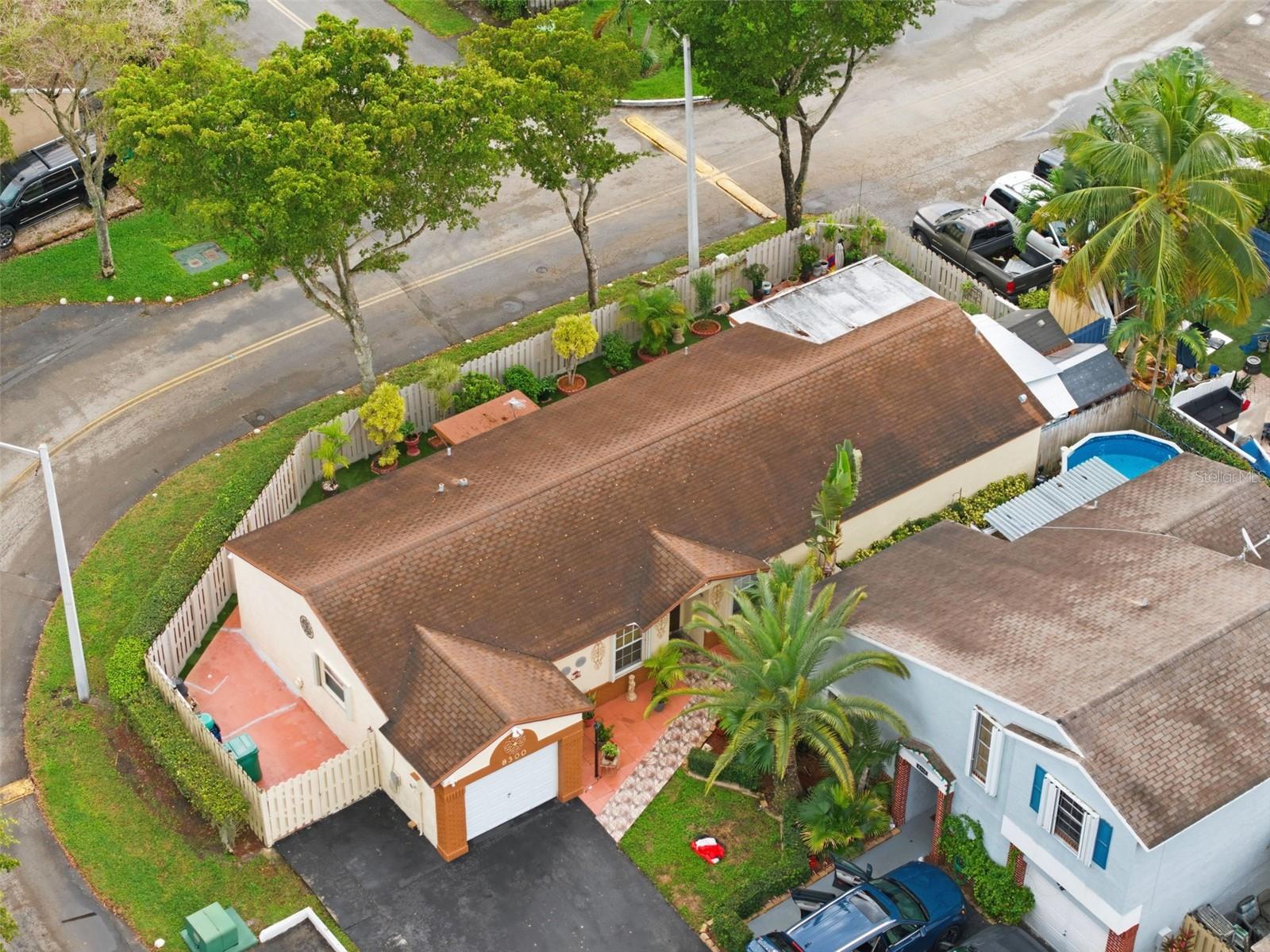 Image 32 of 37 For 8300 193rd Lane