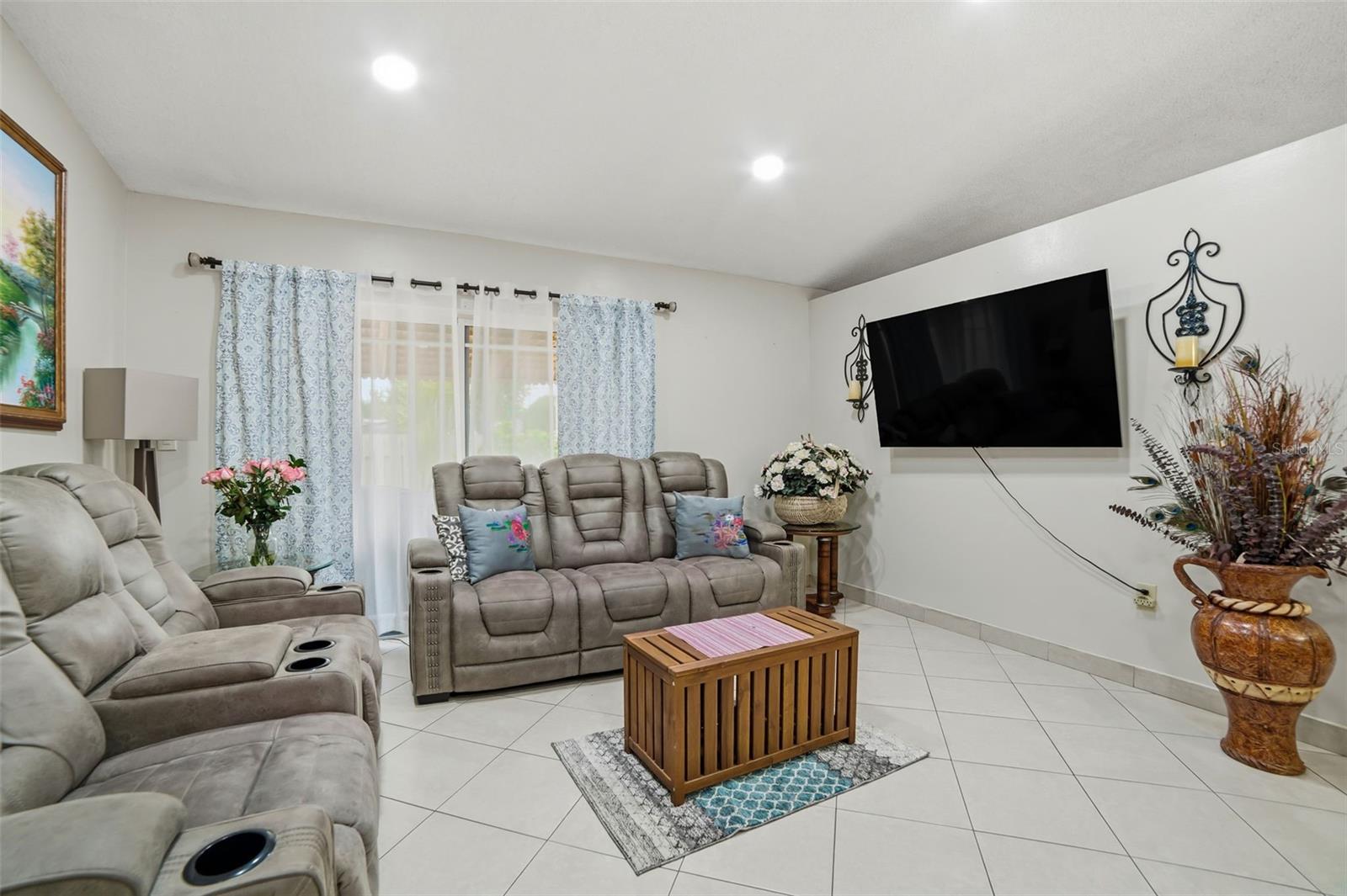 Image 8 of 37 For 8300 193rd Lane