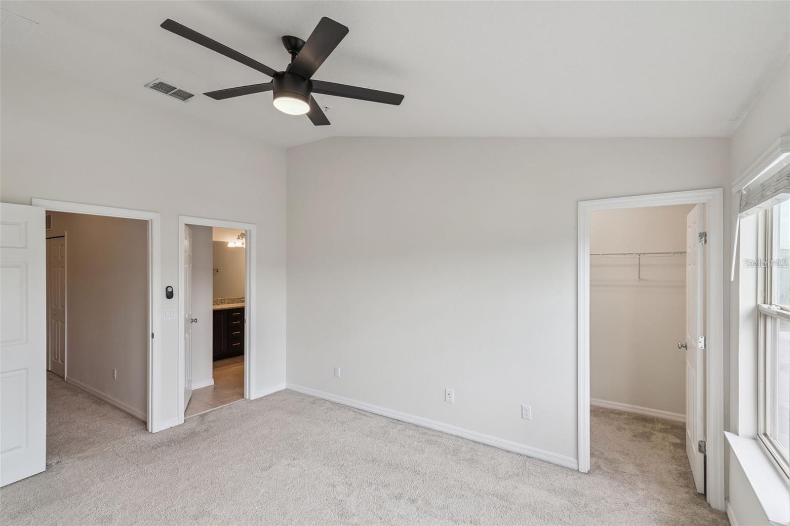 Image 13 of 21 For 3047 Alessa Loop