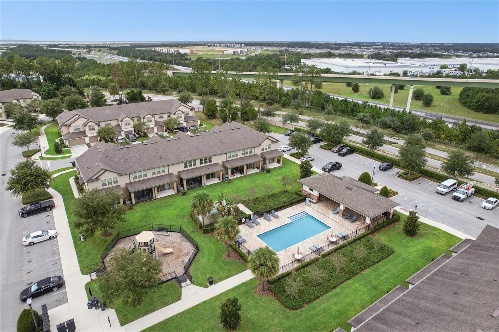 Image 20 of 21 For 3047 Alessa Loop