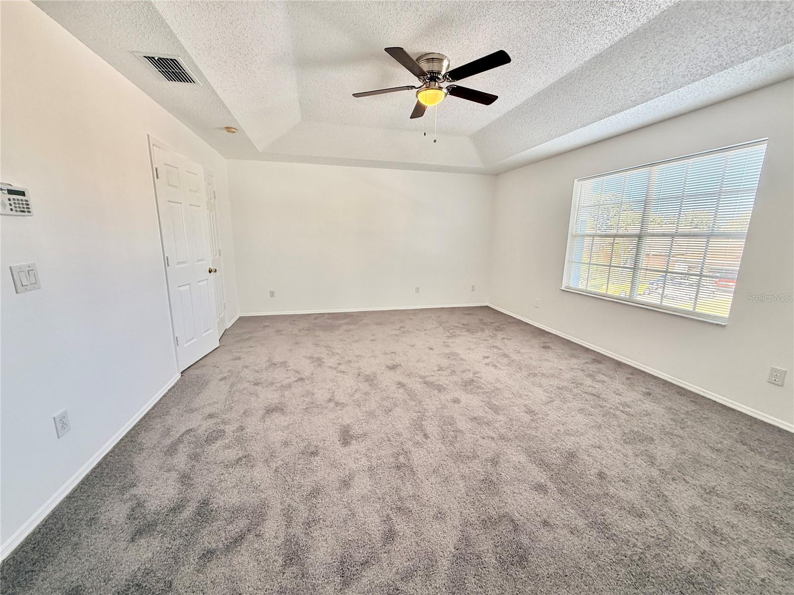 Image 11 of 26 For 3237 Fairfield Drive