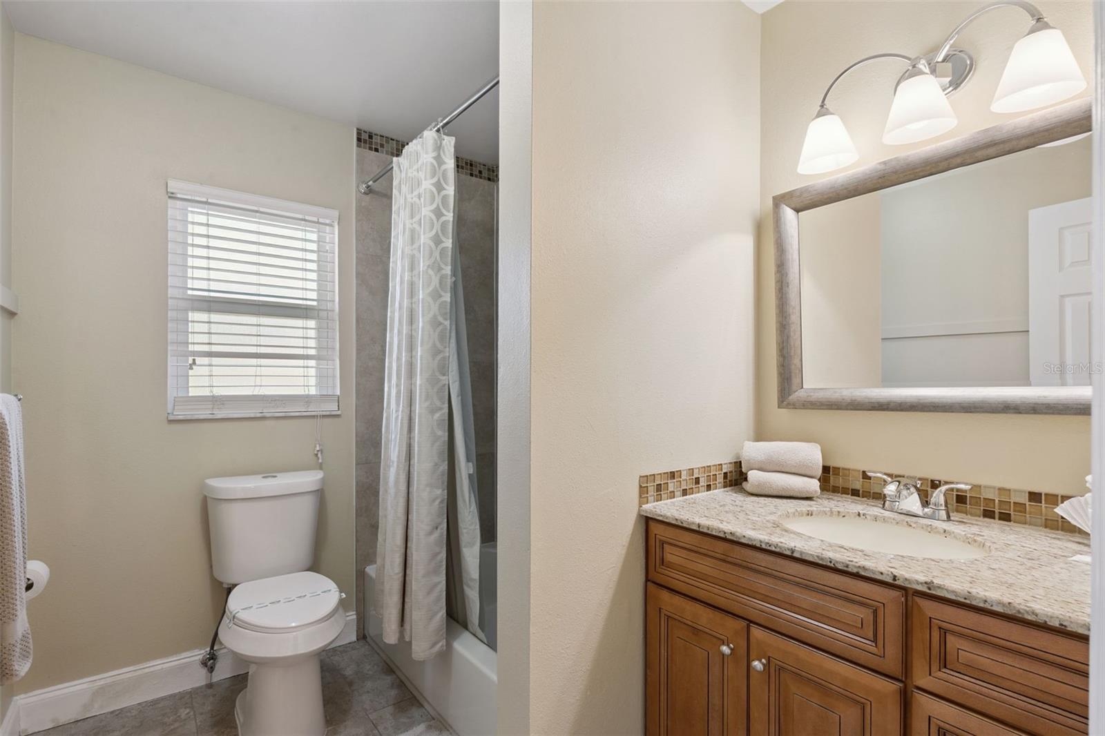 Image 18 of 37 For 1007 Baseball And Boardwalk Court