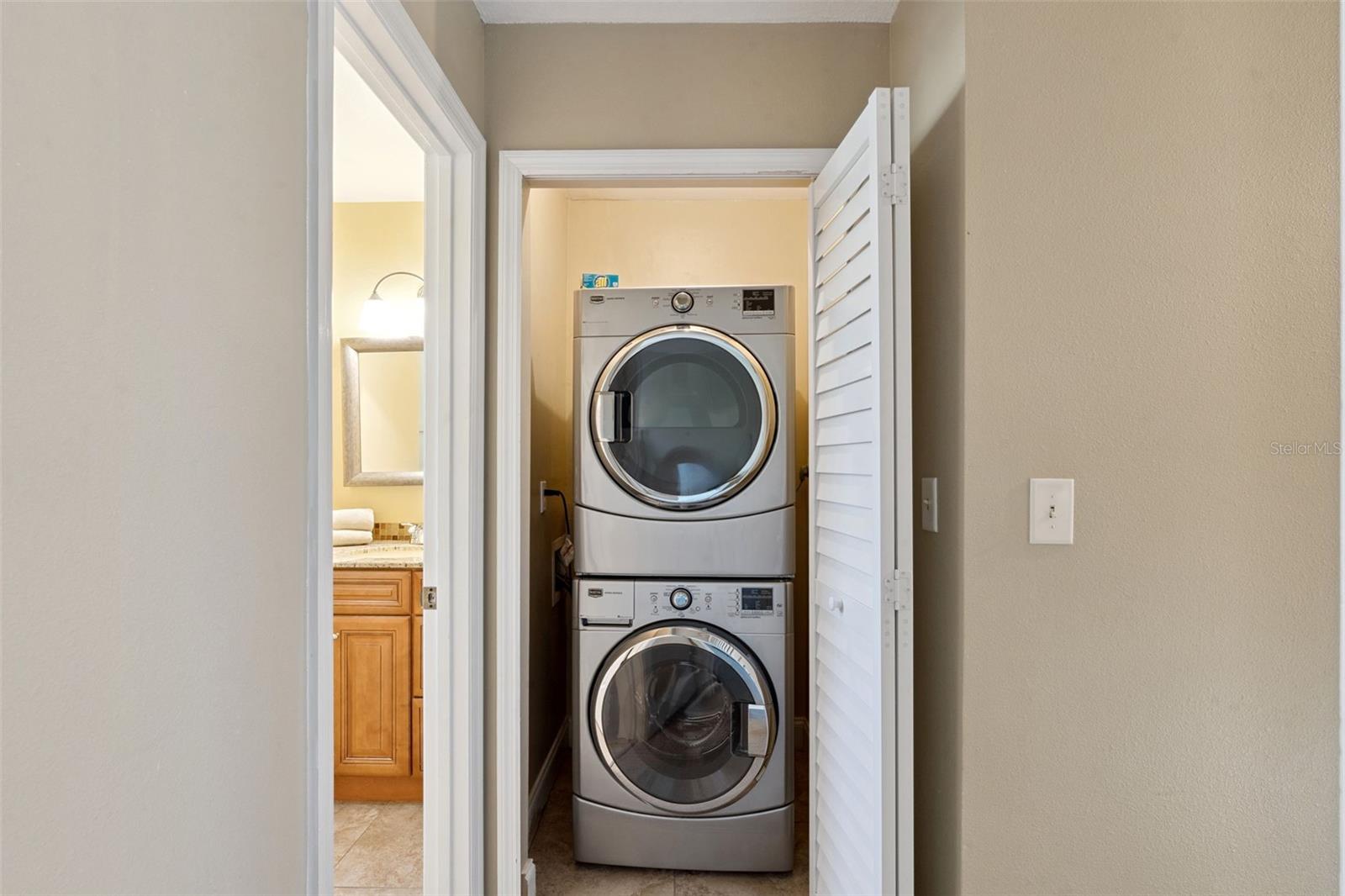 Image 19 of 37 For 1007 Baseball And Boardwalk Court