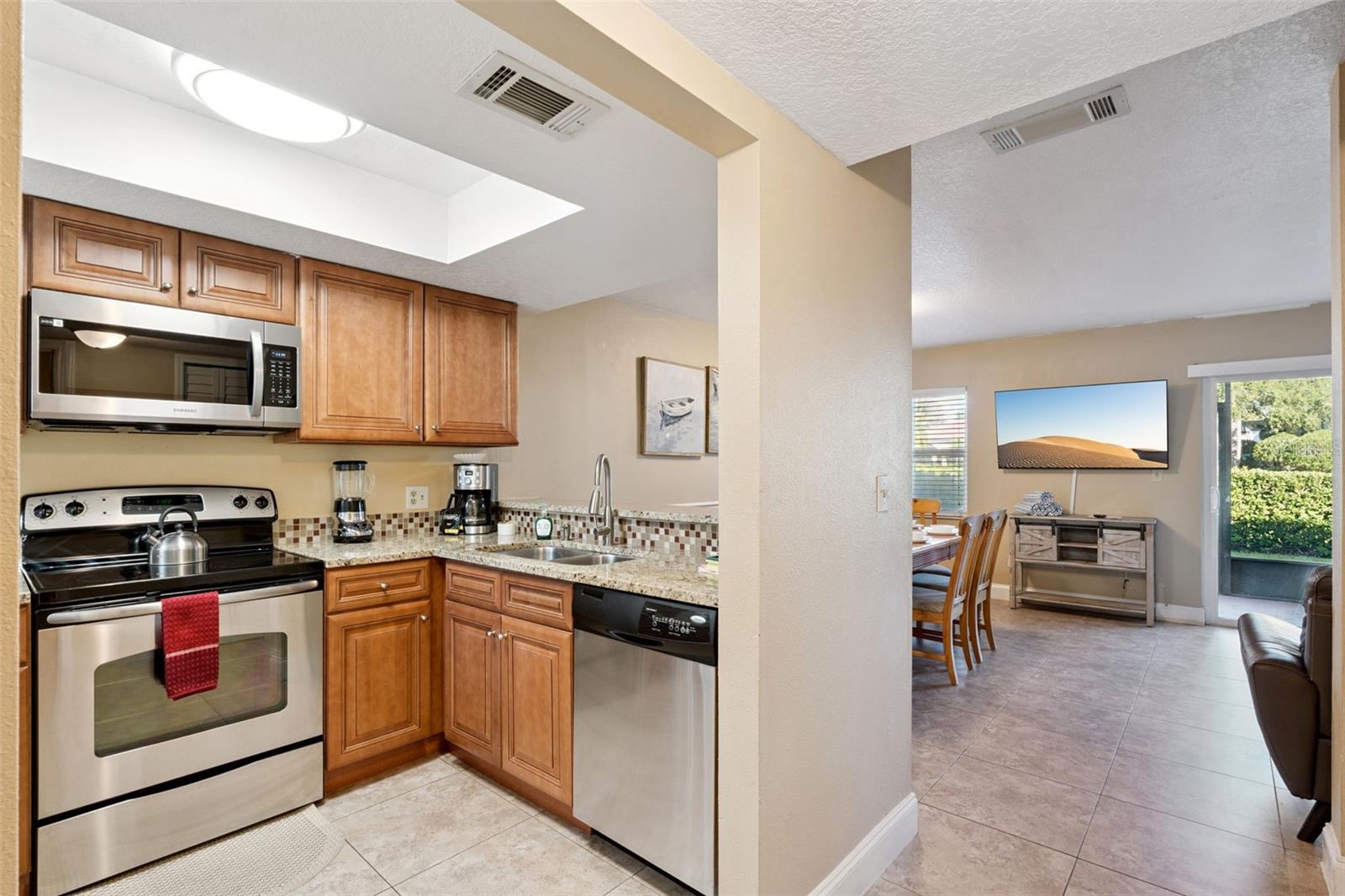 Image 4 of 37 For 1007 Baseball And Boardwalk Court