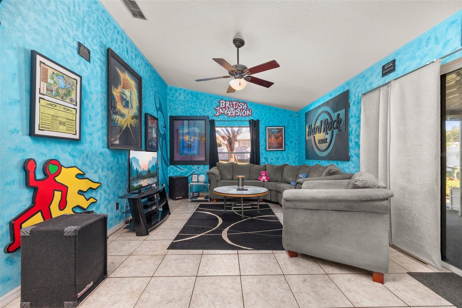 Image 13 of 32 For 8619 White Rose Drive