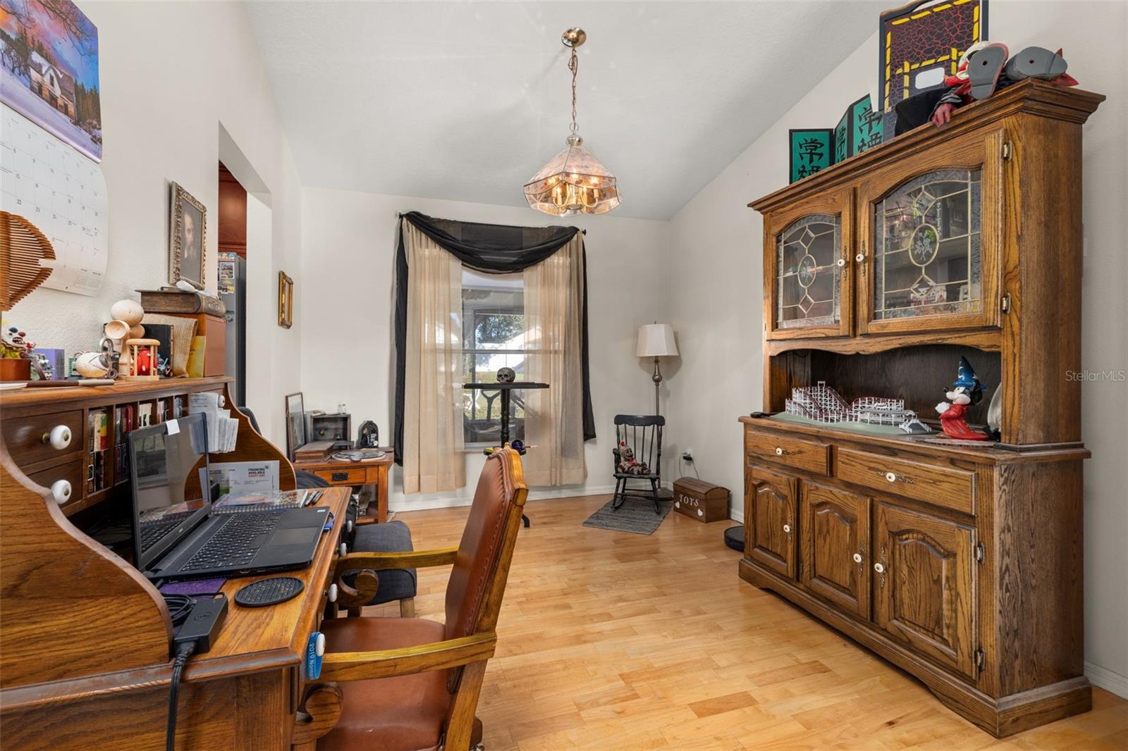 Image 8 of 32 For 8619 White Rose Drive