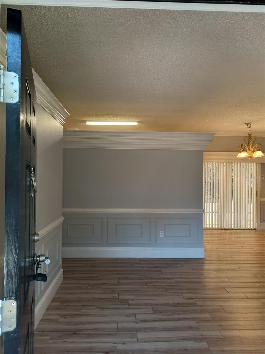 Image 10 of 38 For 3201 Settlers Trail