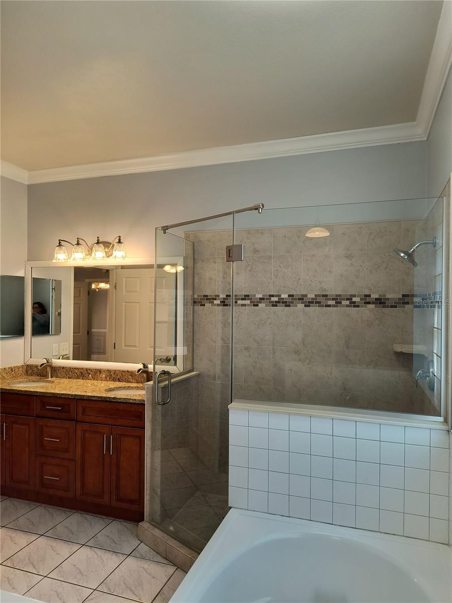 Image 16 of 38 For 3201 Settlers Trail