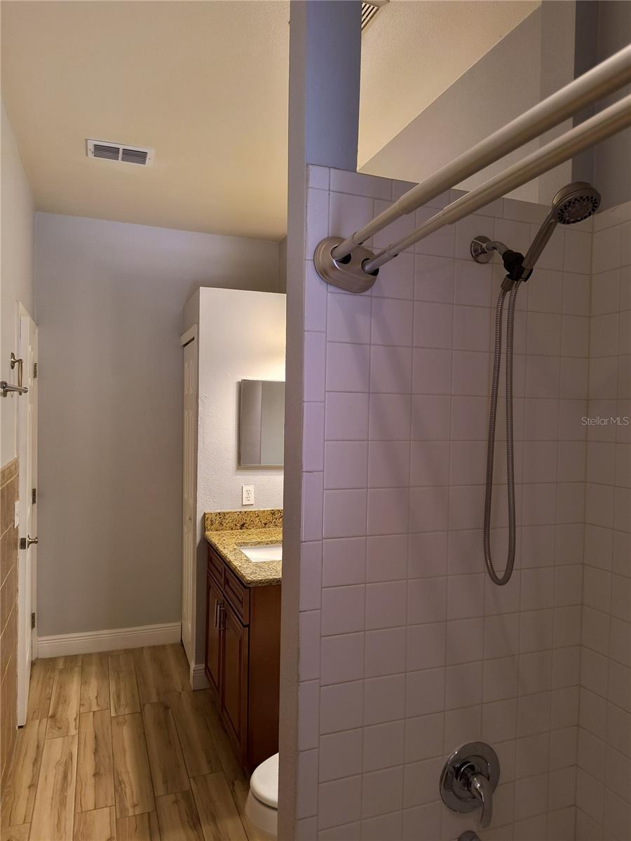 Image 19 of 38 For 3201 Settlers Trail