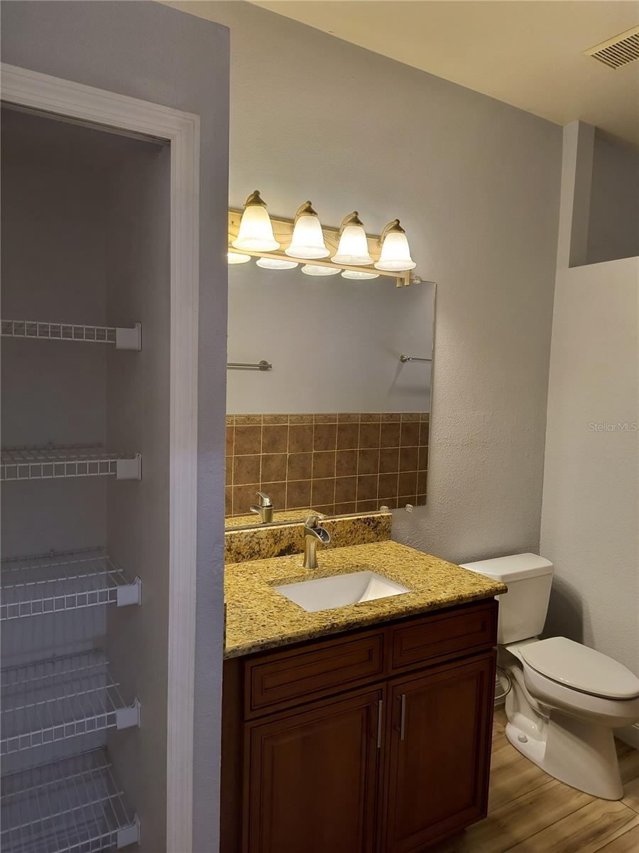 Image 31 of 38 For 3201 Settlers Trail