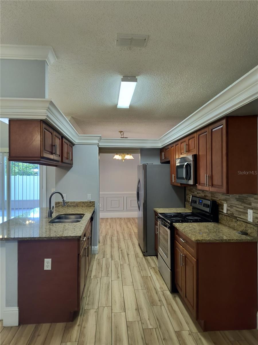 Image 5 of 38 For 3201 Settlers Trail