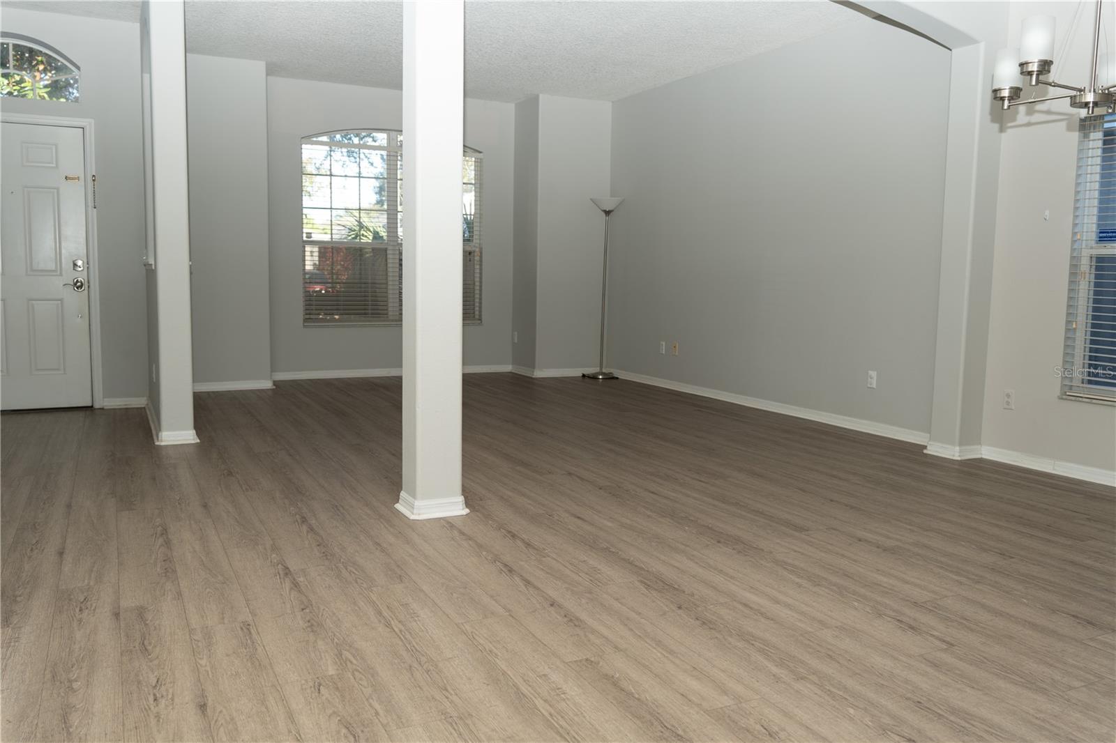 Image 4 of 12 For 1268 Portmoor