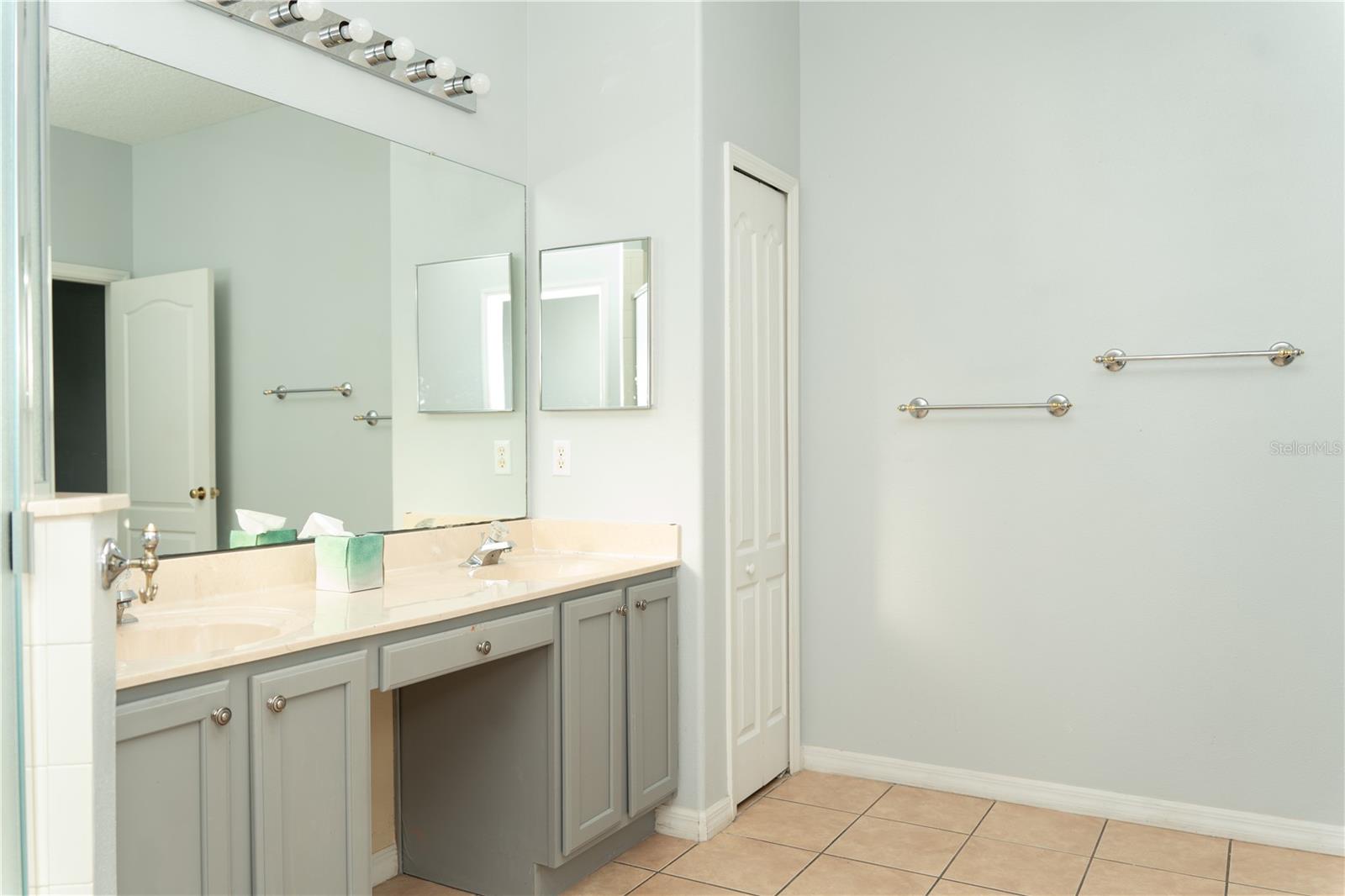 Image 7 of 12 For 1268 Portmoor