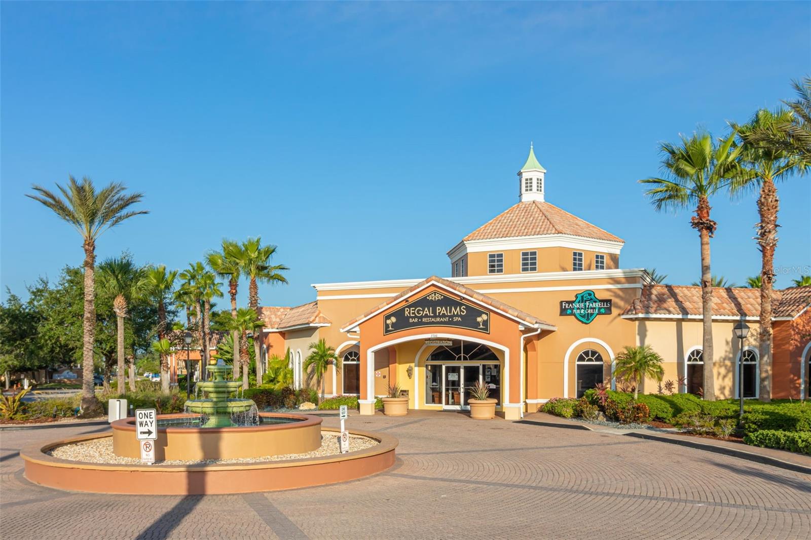 Image 60 of 89 For 447 La Mirage Street