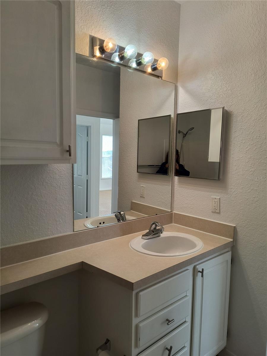 Image 21 of 31 For 8904 Legacy Court 312