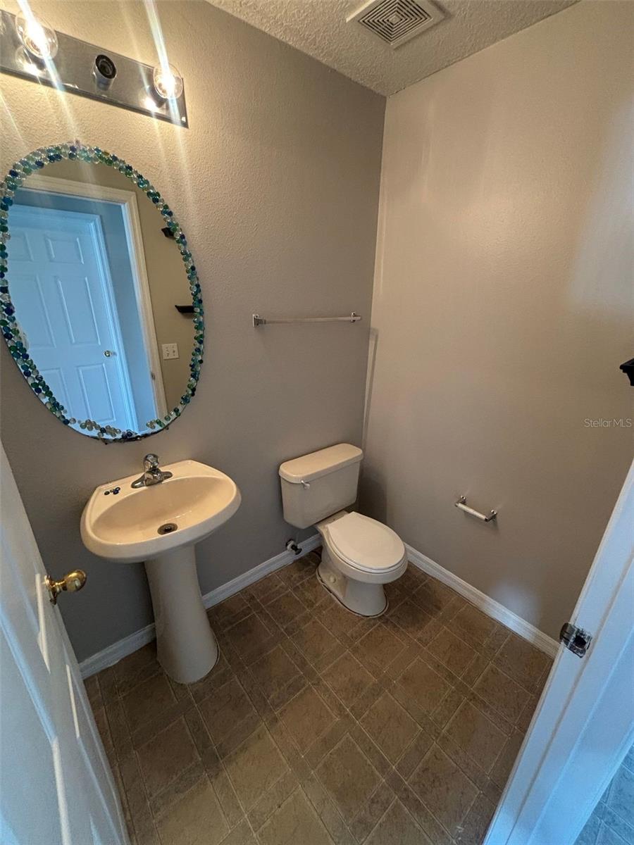 Image 31 of 35 For 423 Gannet Court