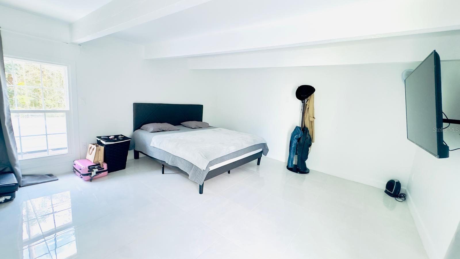 Image 22 of 23 For 14614 Bayonne