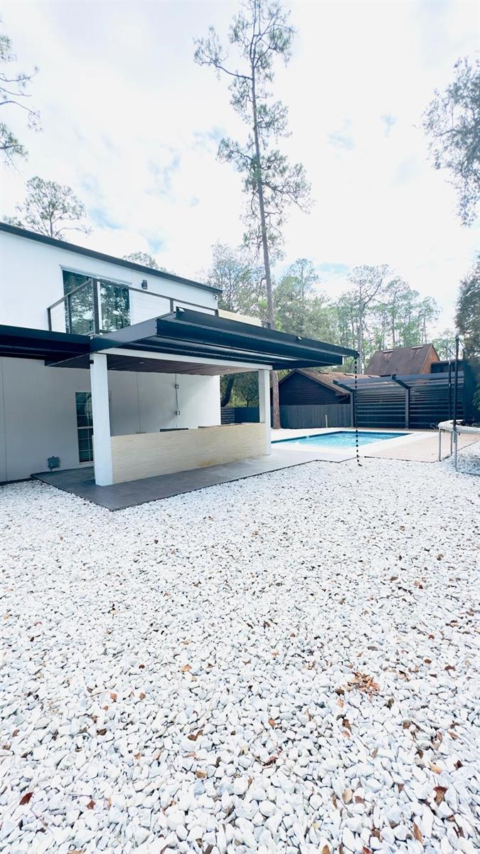 Image 4 of 23 For 14614 Bayonne