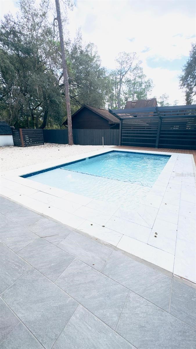 Image 5 of 23 For 14614 Bayonne