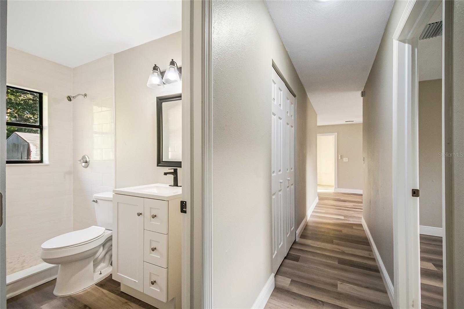 Image 22 of 43 For 2927 Tampa Avenue