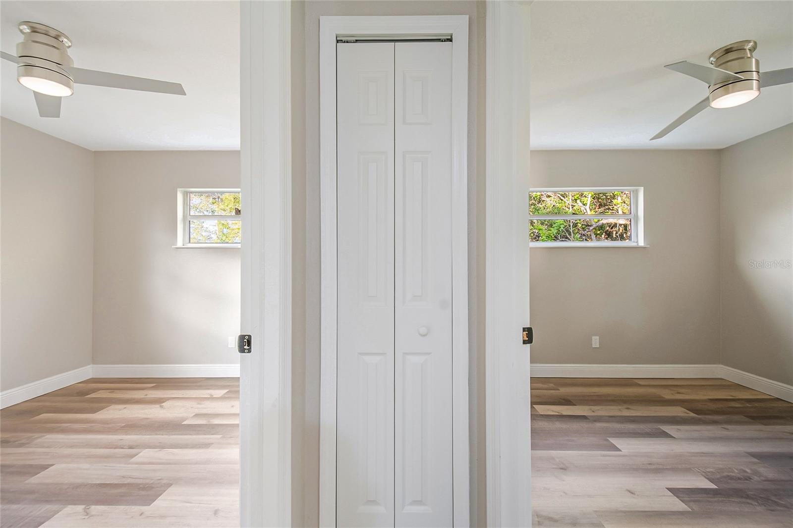 Image 27 of 43 For 2927 Tampa Avenue