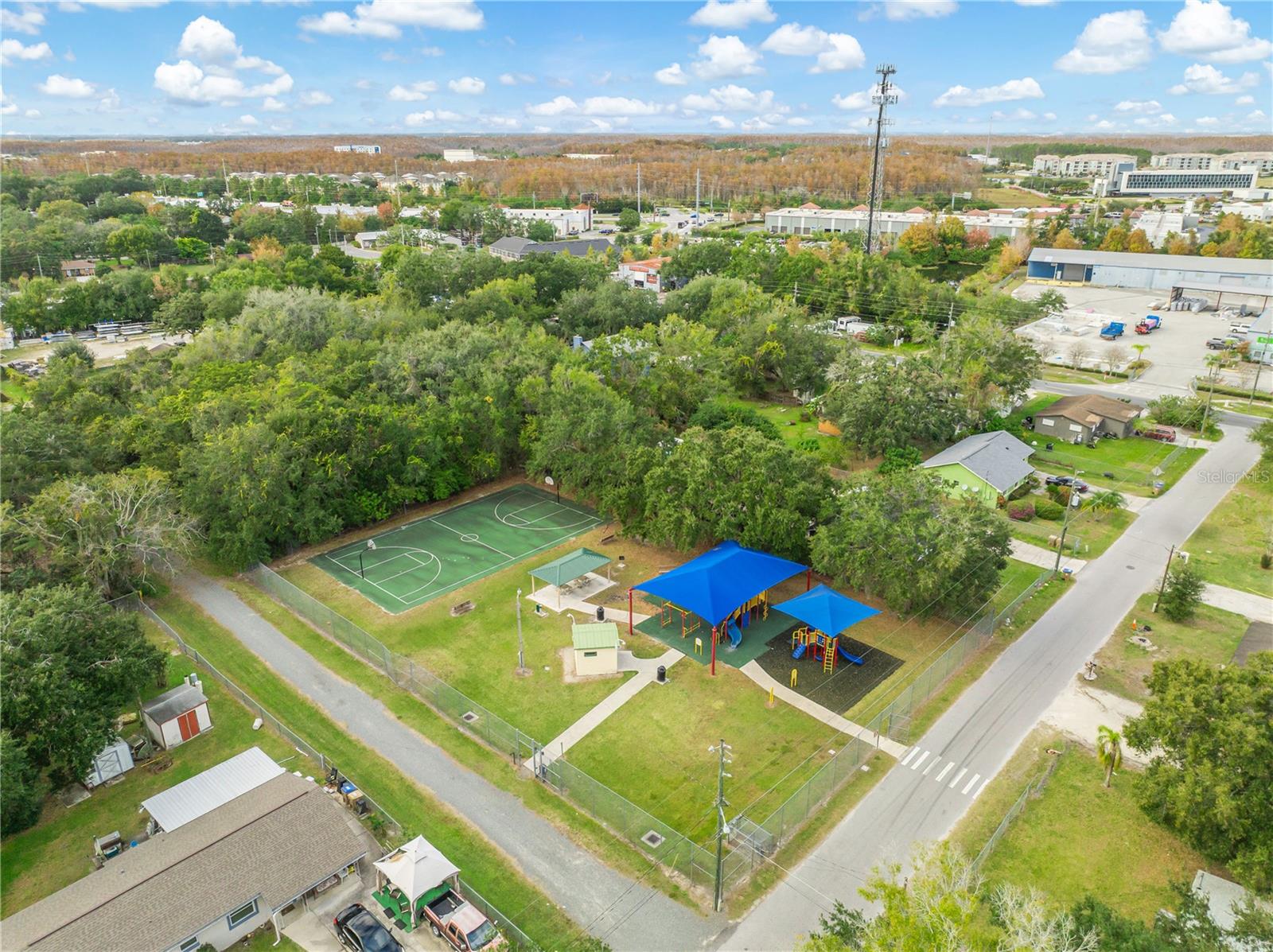 Image 34 of 43 For 2927 Tampa Avenue