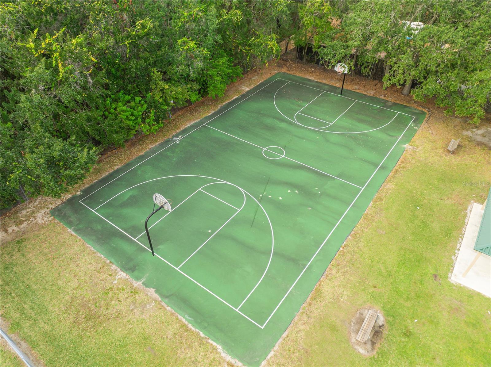 Image 35 of 43 For 2927 Tampa Avenue