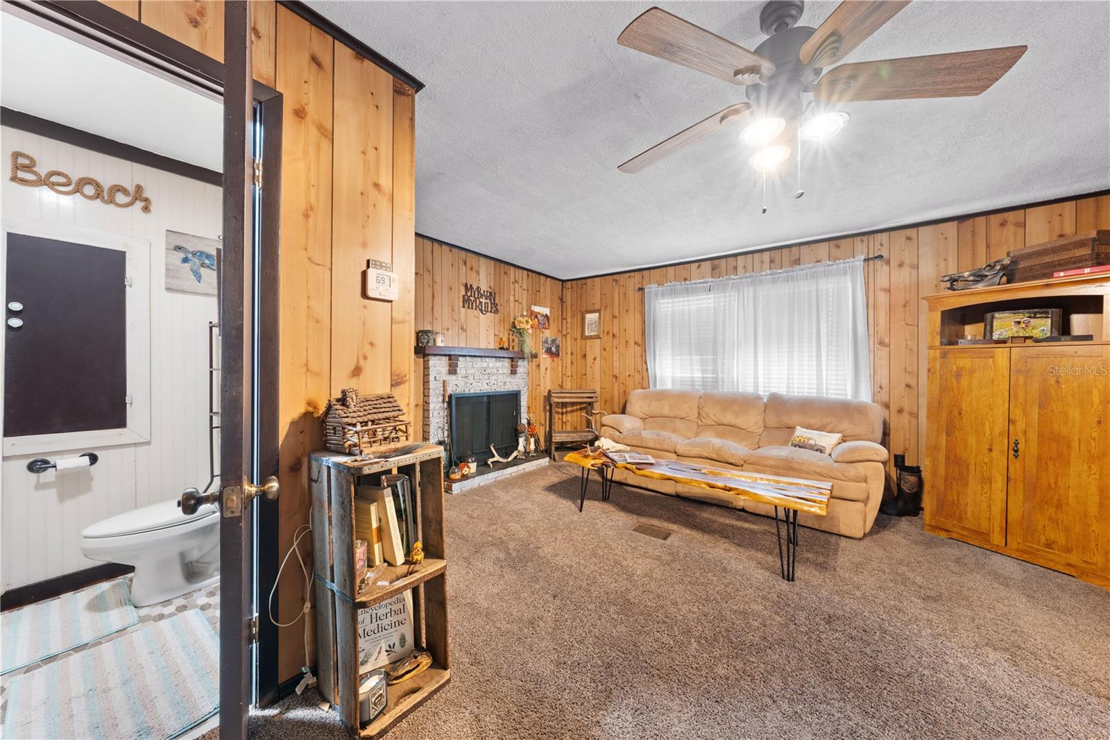 Image 15 of 45 For 6365 Woods Street