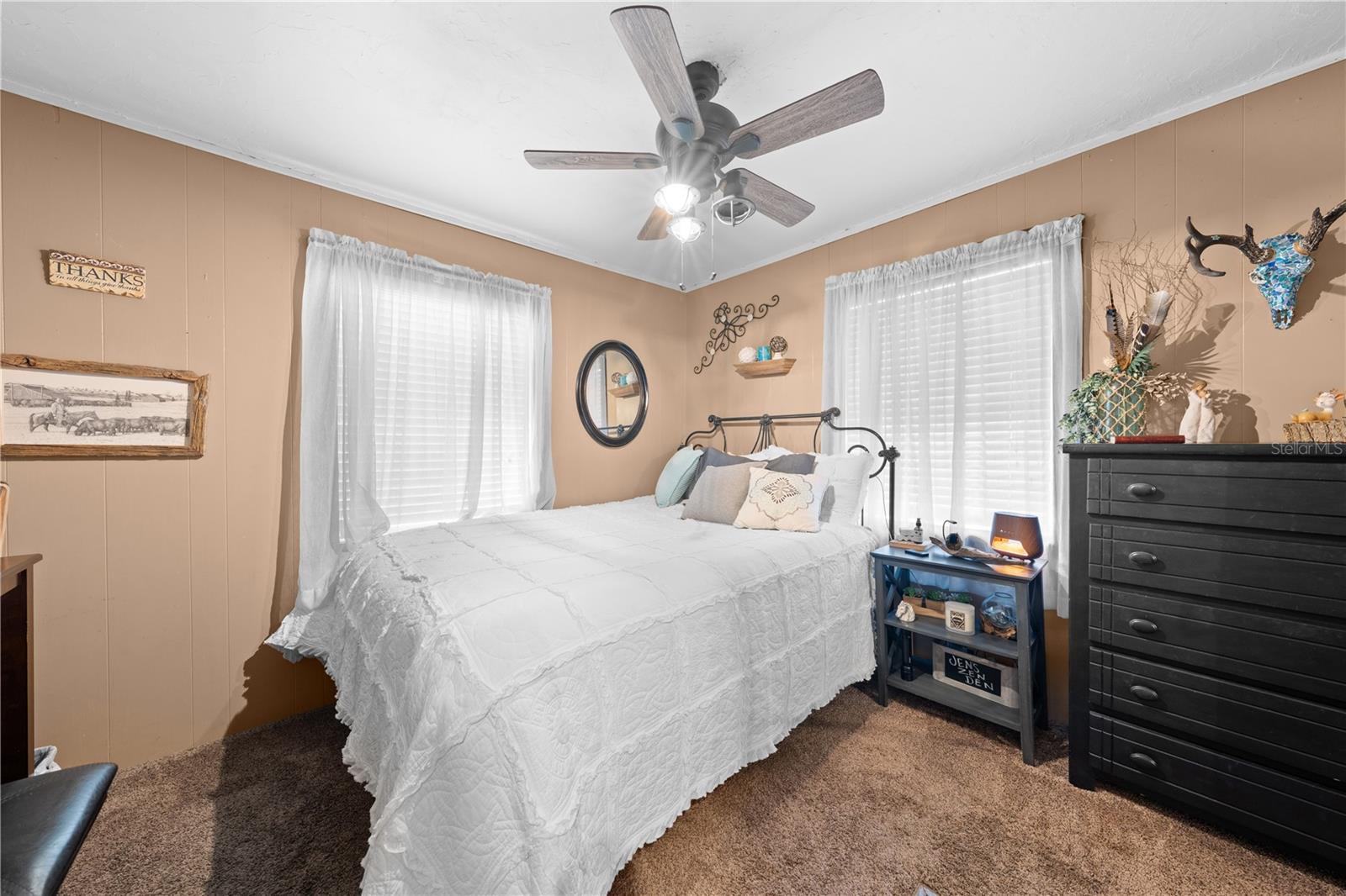 Image 16 of 45 For 6365 Woods Street