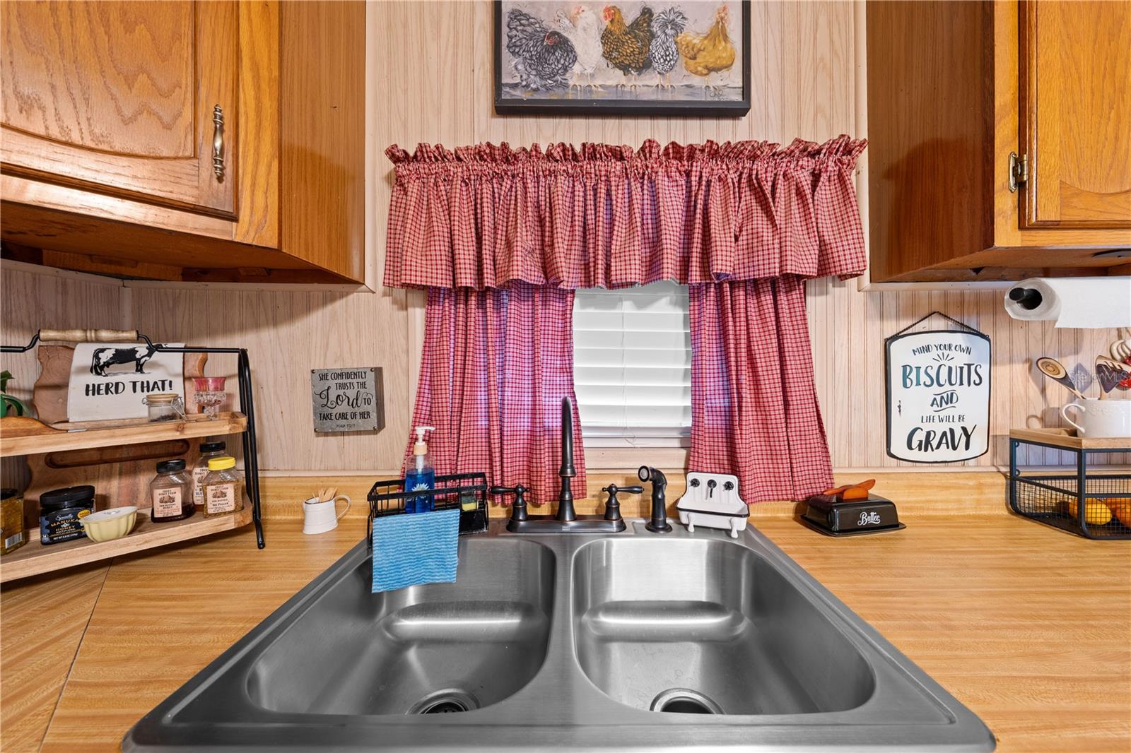 Image 20 of 45 For 6365 Woods Street