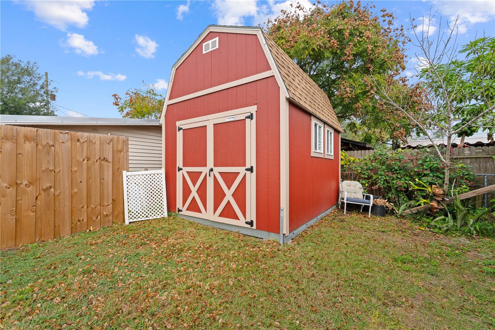 Image 6 of 45 For 6365 Woods Street