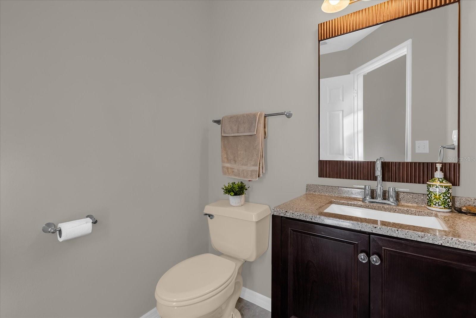 Image 17 of 32 For 6474 Haughton Lane