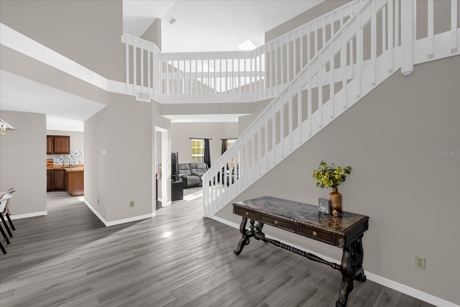 Image 2 of 32 For 6474 Haughton Lane