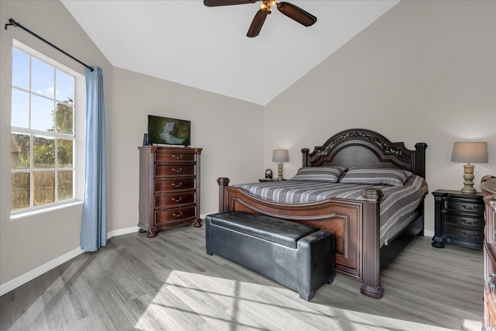 Image 20 of 32 For 6474 Haughton Lane