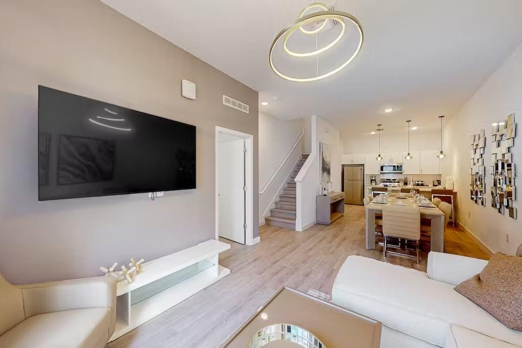 Image 5 of 19 For 257 Famagusta Drive