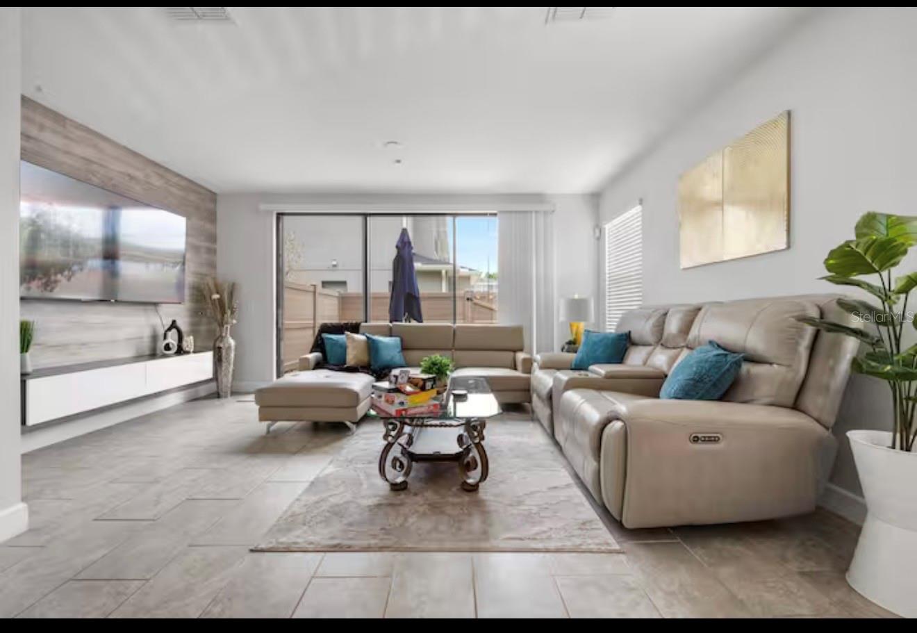 Image 14 of 52 For 4785 Terra Esmeralda Drive