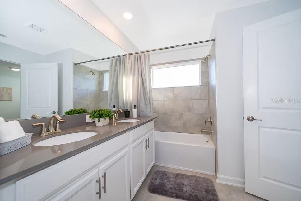 Image 17 of 30 For 1110 Kingsbarn Street