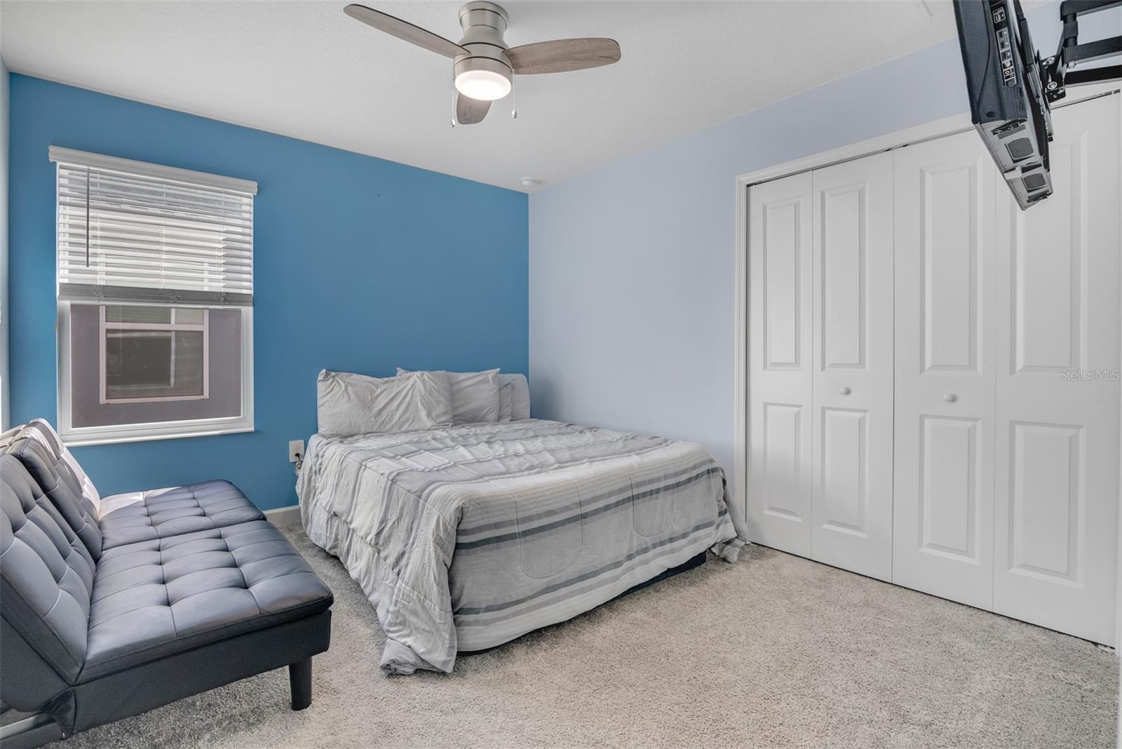 Image 26 of 46 For 11145 Lore Way