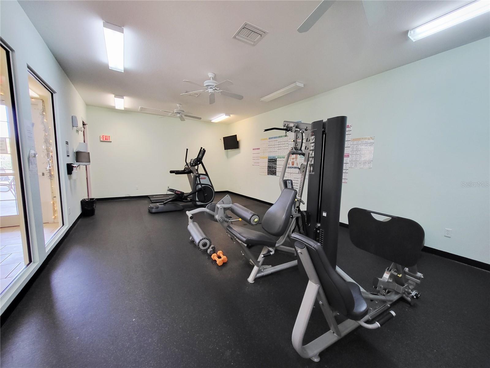 Image 16 of 18 For 2816 Club Cortile Circle A