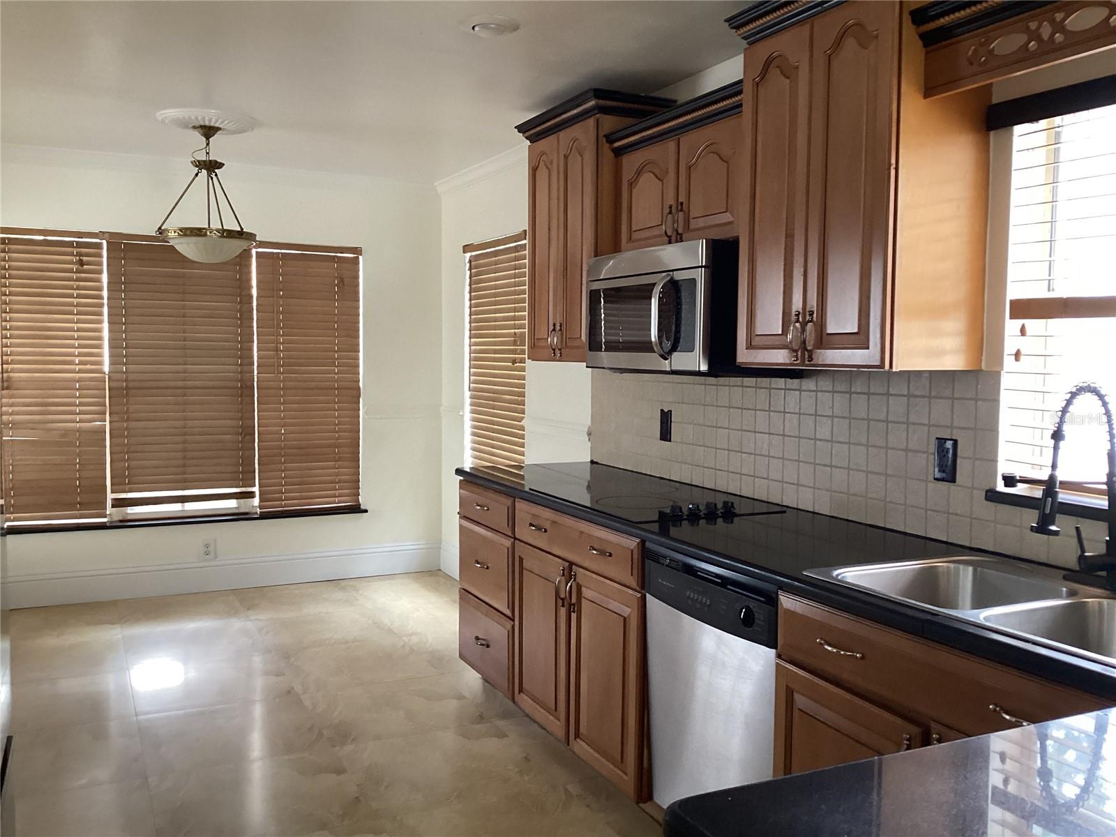 Image 16 of 58 For 3291 Brewster Drive