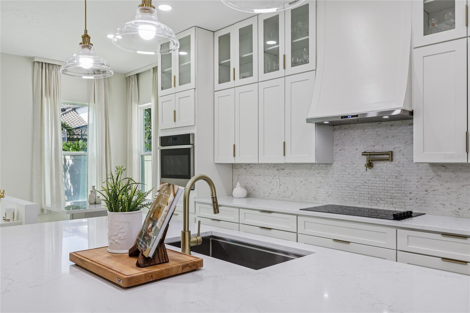 Image 11 of 32 For 14612 Glade Hill Park Way